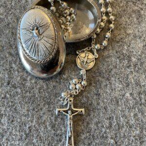 Confirmation Rosary in Metal Box